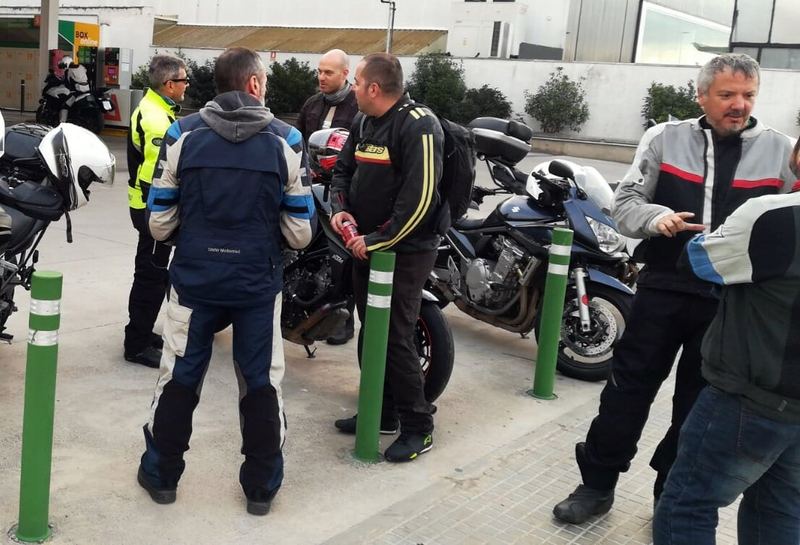 Volta dextrogira semi-esportiva al Priorat